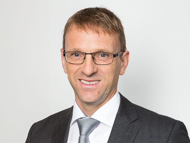 Stefan Müller